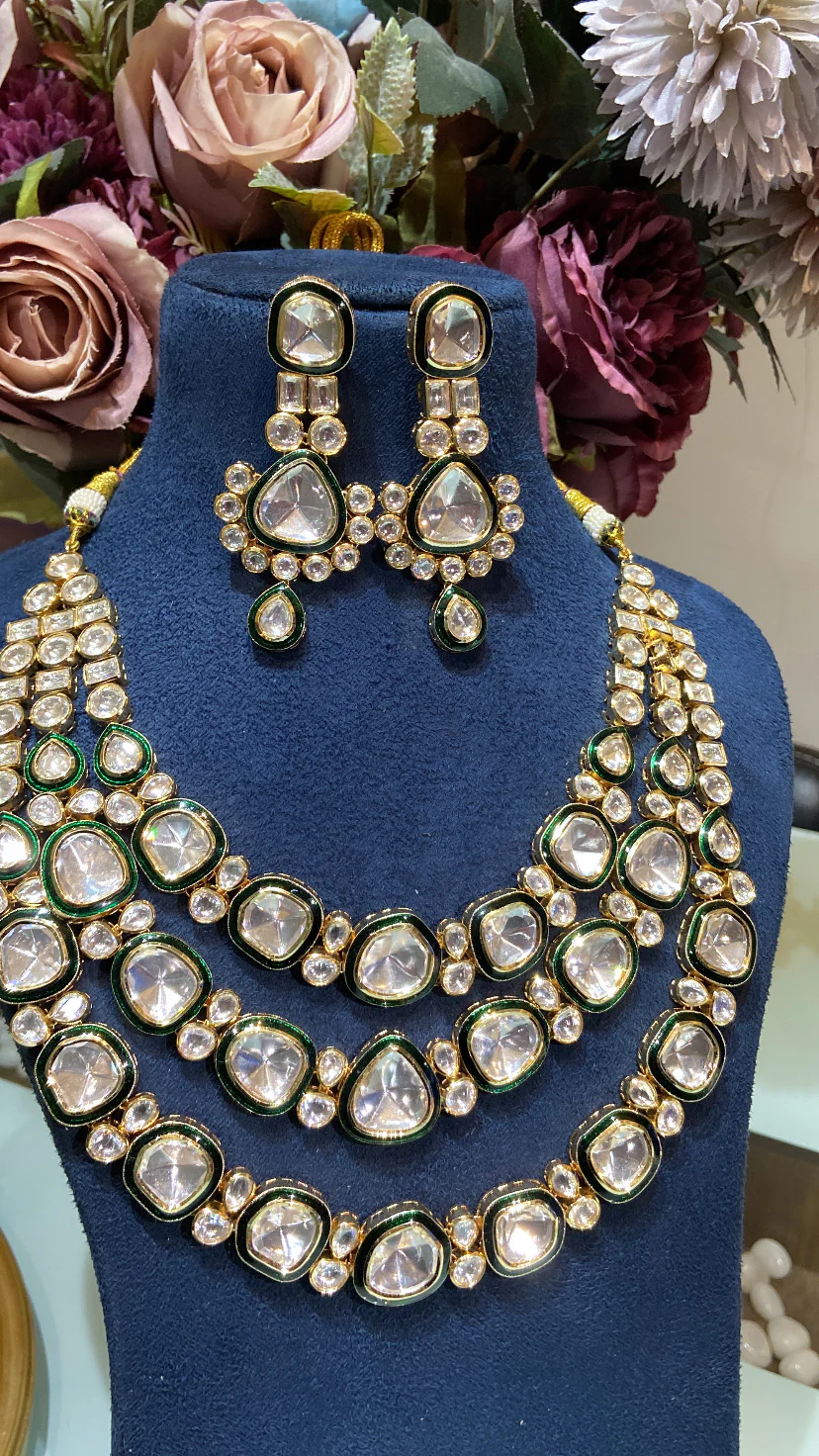 Festive 3 liner green enamel kundan set - Image 3