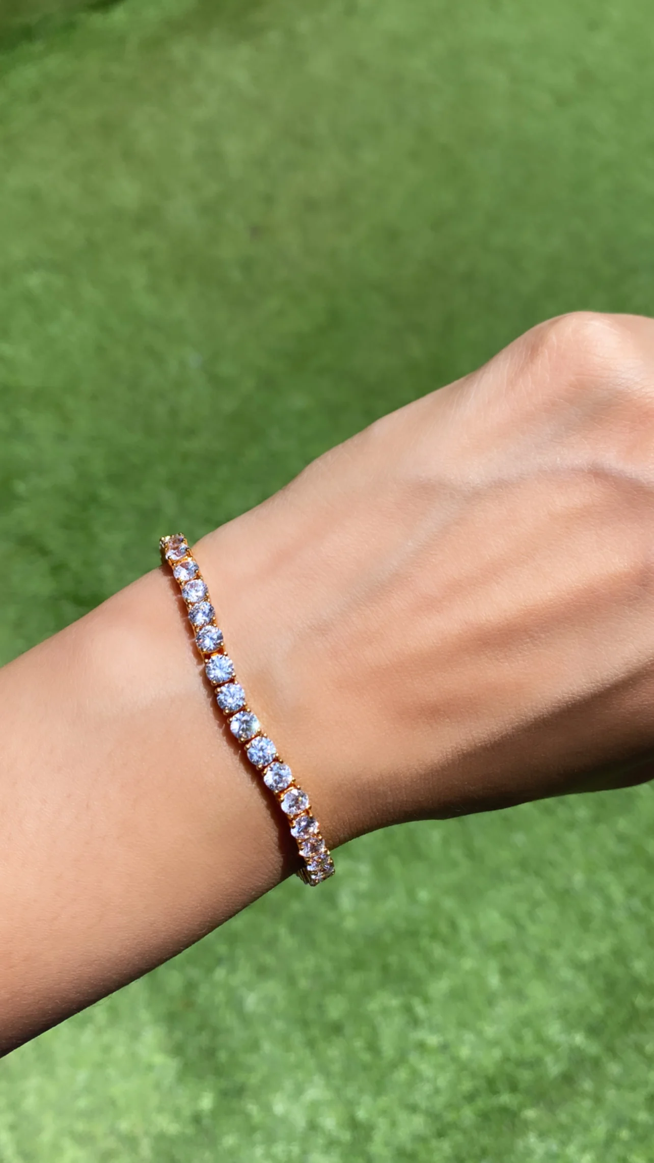 4mm medium (0.25ct) Round tennis bracelet ⭐ ADD TO CART AND GET FLAT 20% OFF 🔝 - Image 3
