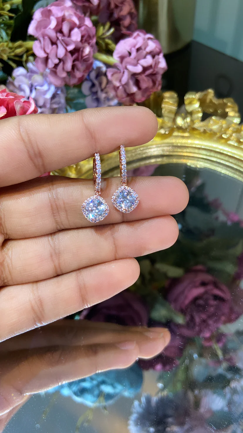 Cushion halo Hoop Danglers ✨ - Image 4