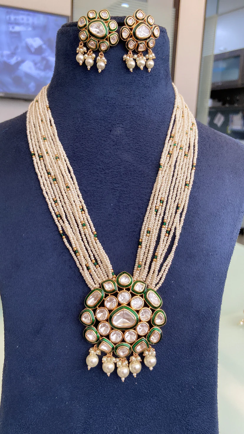 Festive Pearl beaded Kundan long necklace set - Image 3