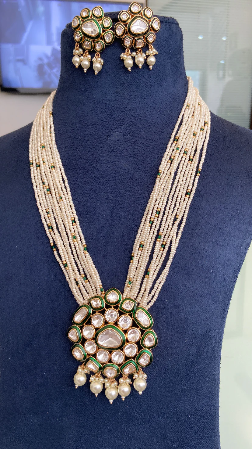 Festive Pearl beaded Kundan long necklace set - Image 4